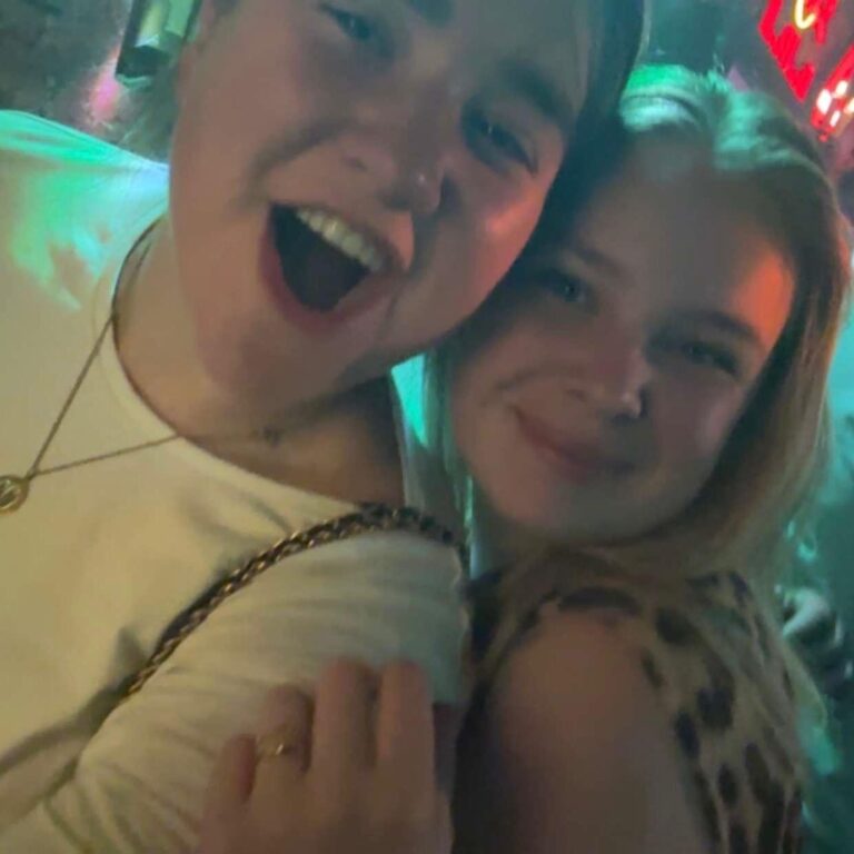 b9ca1890-8538-4544-b5c9-f33655f6261b